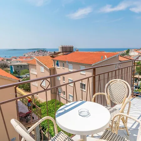 Jere Proto Apartment Primosten