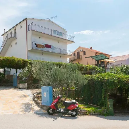 Jere Proto アパート *