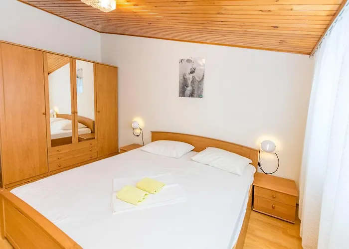 Jere Proto Apartment